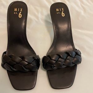 Mix No. 6 black sandals